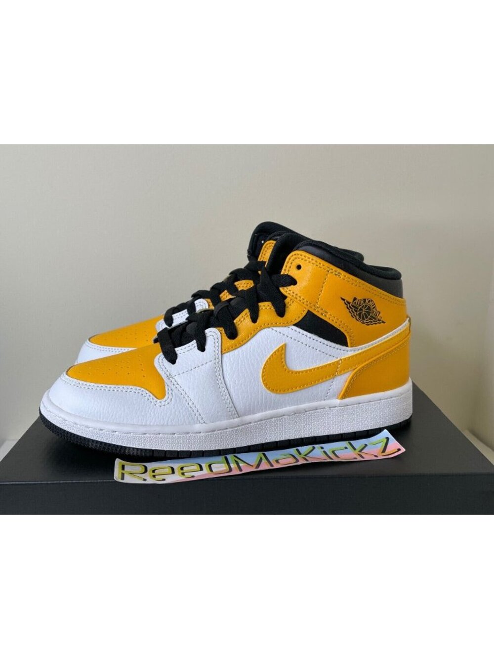 Jordan 1 Mid White University Gold GS 4Y